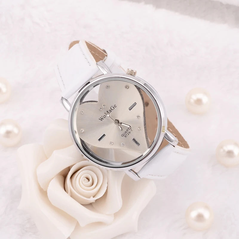 Women Vogue Watch Feminino Relogio Fashion Exquisite Peach Heart Design Watches Casual Leather Quartz WristWatch Female Relojes