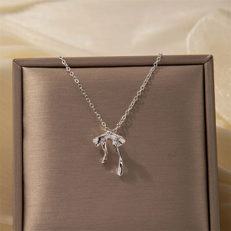 Exquisite Clavicle Chain Elegant Scrub Bow Pendant Necklace For Women Girls Temperament Collar Chain Korean Student